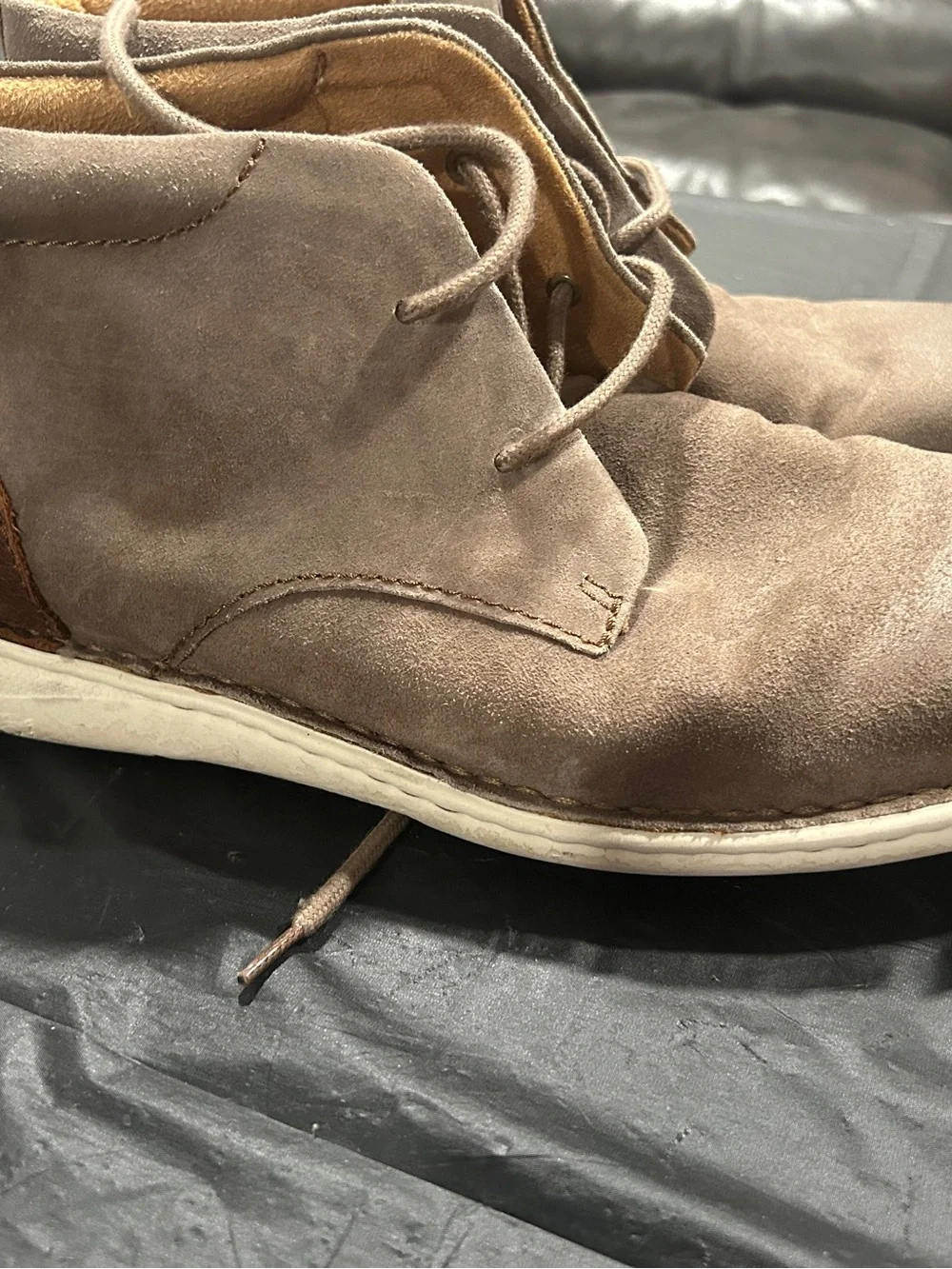 Born Men's Brown Suede Chukka Boots